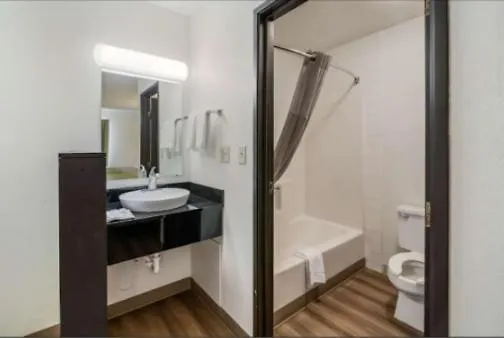 Hotel Dakota Fargo
