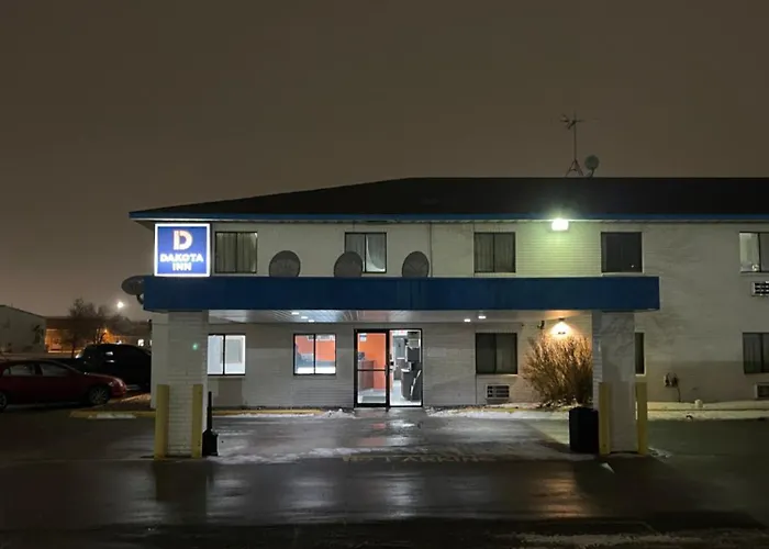 Dakota Hotel 3*