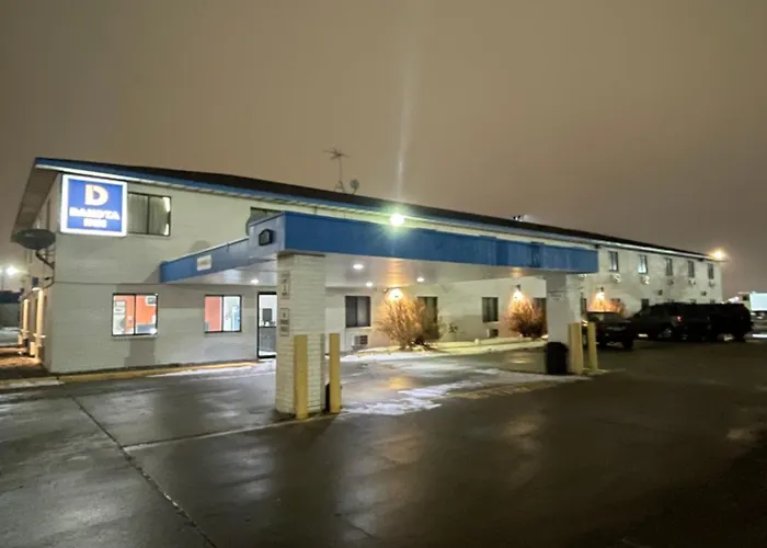 Dakota Hotel 3*