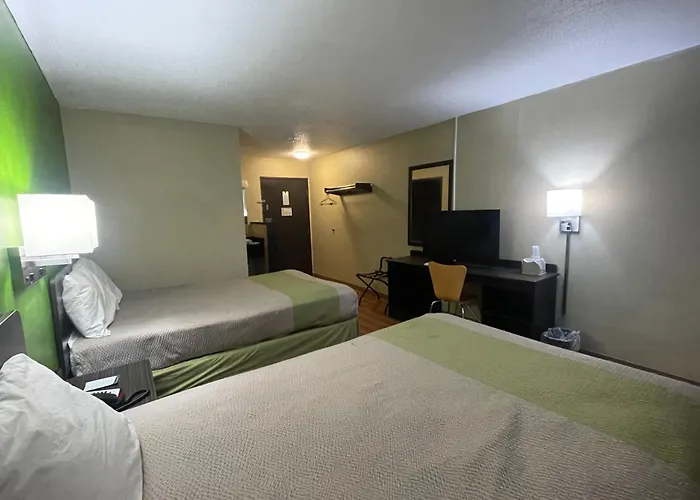Dakota Hotel 3*