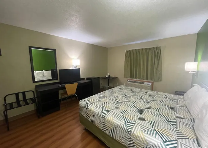 Hotel Dakota 3*